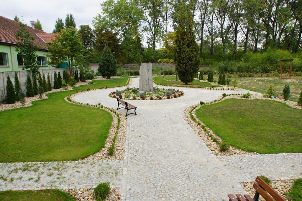 Villa La Pierre Strzegom Exteriér fotografie