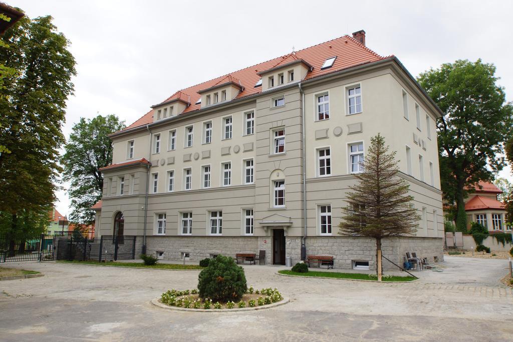 Villa La Pierre Strzegom Exteriér fotografie