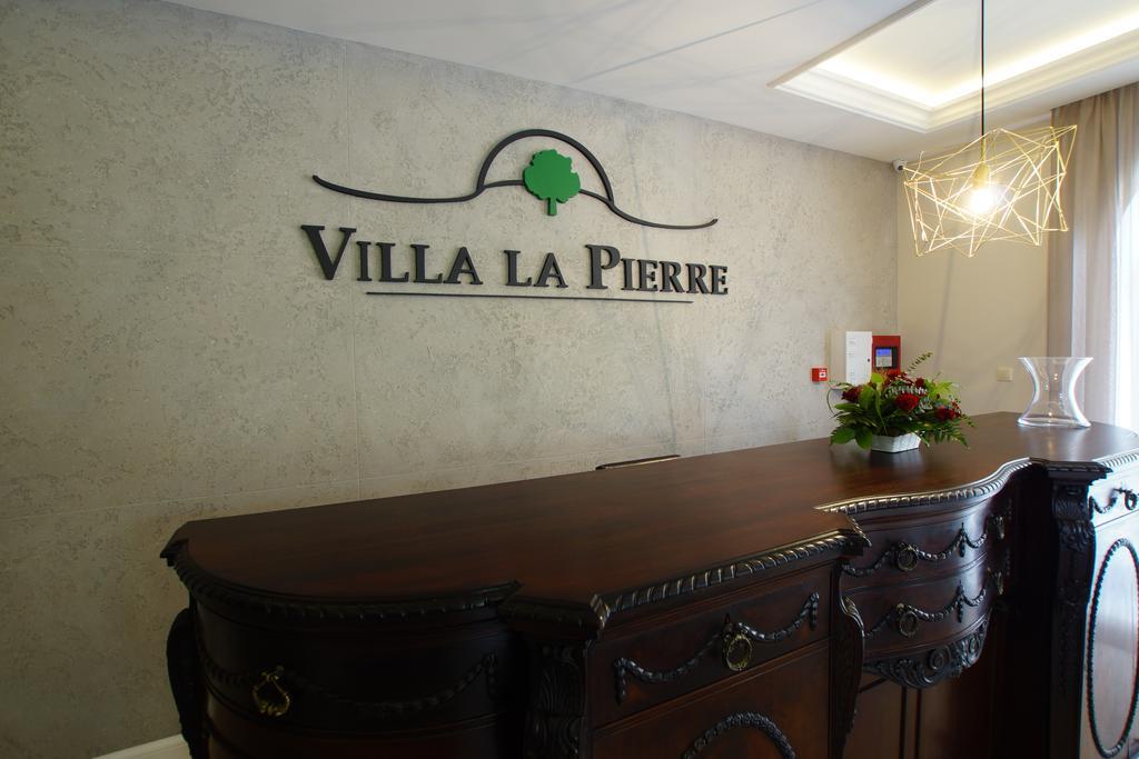 Villa La Pierre Strzegom Exteriér fotografie